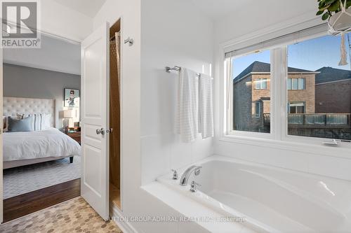 159 Mintwood Road, Vaughan, ON - Indoor Photo Showing Bathroom