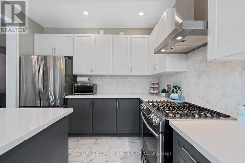 159 Mintwood Road, Vaughan, ON - Indoor Photo Showing Kitchen With Stainless Steel Kitchen