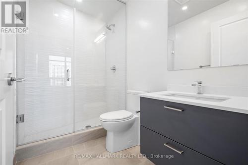 721 - 30 Upper Mall Way, Vaughan, ON - Indoor Photo Showing Bathroom