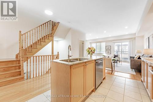 166 Elgin Mills Rd W Road, Richmond Hill, ON - Indoor Photo Showing Kitchen With Double Sink