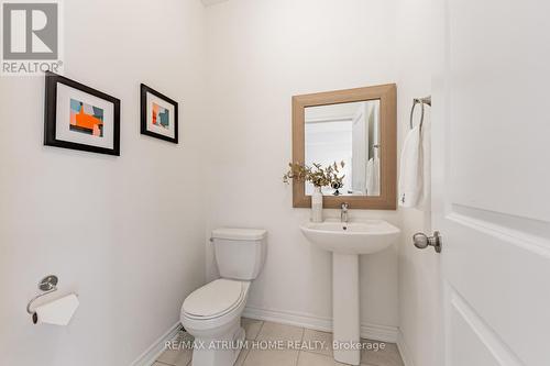 166 Elgin Mills Rd W Road, Richmond Hill, ON - Indoor Photo Showing Bathroom