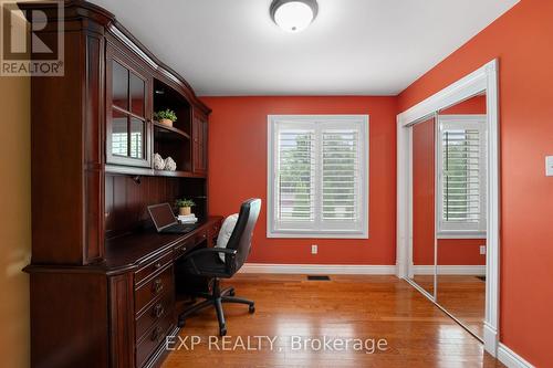 8 Griffith Avenue, Georgina, ON - Indoor Photo Showing Other Room