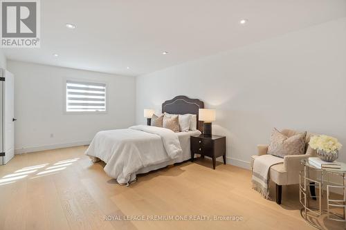 9 Colle Melito Way, Vaughan, ON - Indoor Photo Showing Bedroom