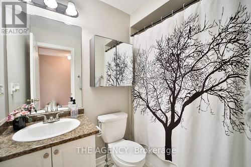 73 Luisa Street, Bradford West Gwillimbury, ON - Indoor Photo Showing Bathroom