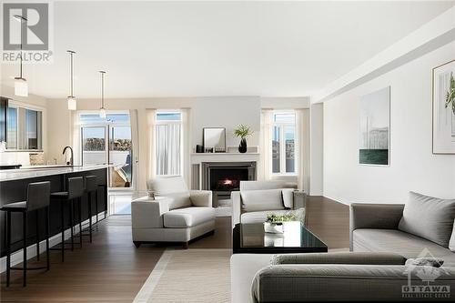 905 Embankment Street, Ottawa, ON - Indoor Photo Showing Living Room