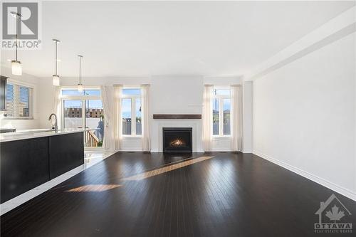 905 Embankment Street, Ottawa, ON - Indoor Photo Showing Living Room With Fireplace