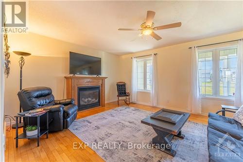 4883 2Nd Line Road, South Glengarry (724 - South Glengarry (Lancaster) Twp), ON - Indoor Photo Showing Living Room With Fireplace