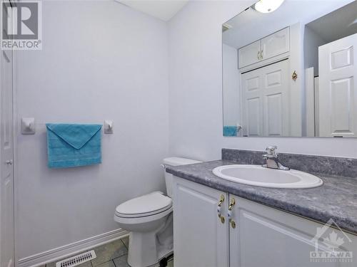 144 Sandra Crescent, Clarence-Rockland, ON - Indoor Photo Showing Bathroom