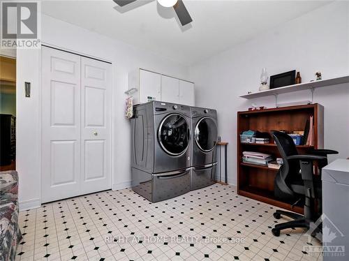 144 Sandra Crescent, Prescott And Russell, ON - Indoor Photo Showing Laundry Room