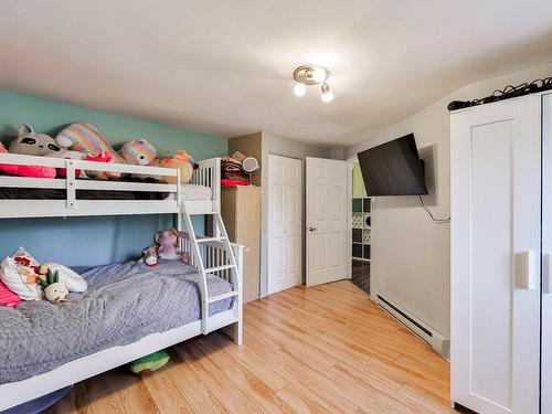 Chambre Ã Â coucher - 60 Rue Lefebvre, Terrebonne (Terrebonne), QC - Indoor Photo Showing Bedroom