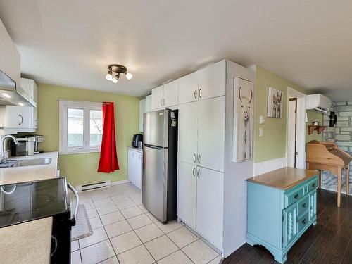 Cuisine - 60 Rue Lefebvre, Terrebonne (Terrebonne), QC - Indoor Photo Showing Kitchen