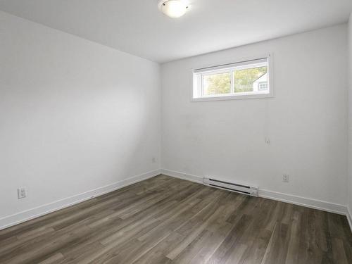 Bedroom - 378 Rue Des Hauts-Bois, Gatineau (Masson-Angers), QC - Indoor Photo Showing Other Room