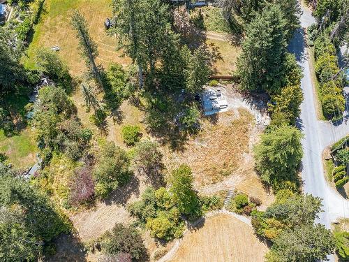 10915 Deep Cove Rd, North Saanich, BC 