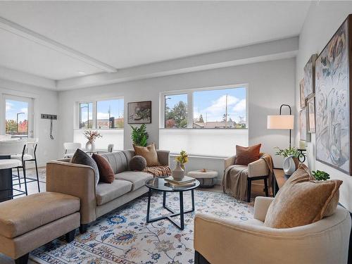 309-120 Jensen Ave West, Parksville, BC - Indoor Photo Showing Living Room