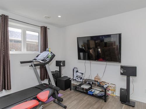 516 Tuscany Court, Thunder Bay, ON - Indoor Photo Showing Gym Room