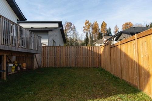 516 Tuscany Court, Thunder Bay, ON - Outdoor With Exterior