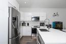 516 Tuscany Court, Thunder Bay, ON  - Indoor Photo Showing Kitchen With Double Sink With Upgraded Kitchen 