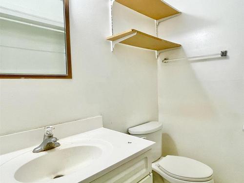 27 Johnsons Road, Wabigoon, ON - Indoor Photo Showing Bathroom