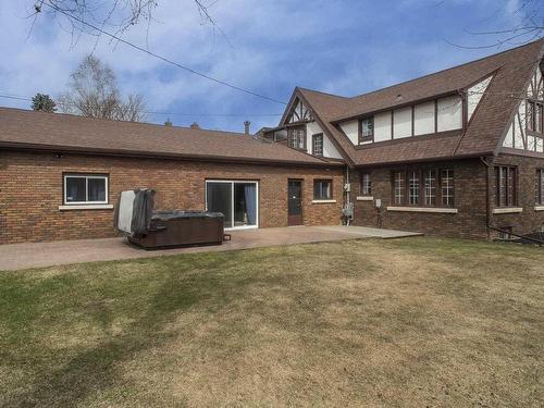 144 High Street, Thunder Bay, ON - Outdoor