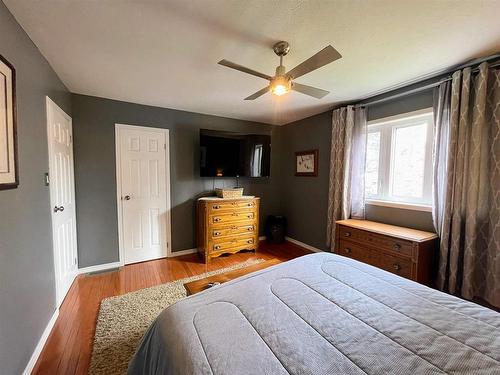 28 Michano Drive, Marathon, ON - Indoor Photo Showing Bedroom