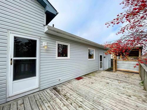 28 Michano Drive, Marathon, ON - Outdoor With Deck Patio Veranda With Exterior