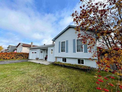 28 Michano Drive, Marathon, ON - Outdoor