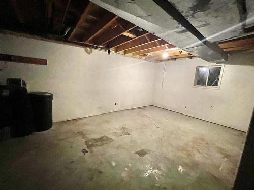 42 Wellington Street, Wabigoon, ON - Indoor Photo Showing Basement