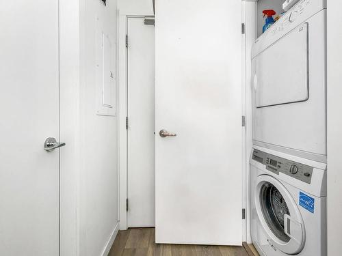 216-528 Pandora Ave, Victoria, BC - Indoor Photo Showing Laundry Room