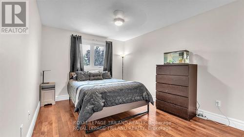 2145 Quarrier Road, London, ON - Indoor Photo Showing Bedroom