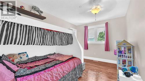 2145 Quarrier Road, London, ON - Indoor Photo Showing Bedroom