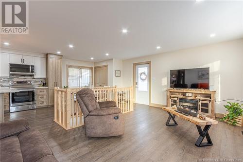 11 Walsh Avenue, Campbellton, NB - Indoor Photo Showing Living Room