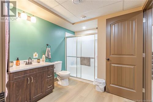 11 Walsh Avenue, Campbellton, NB - Indoor Photo Showing Bathroom