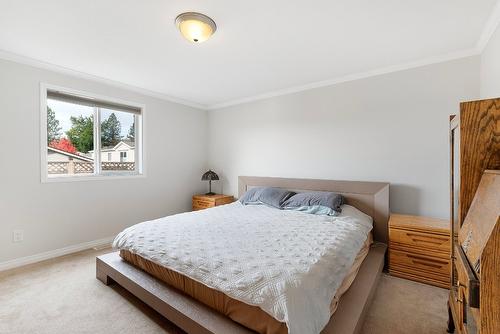 163-2550 Hollywood Road, Kelowna, BC - Indoor Photo Showing Bedroom