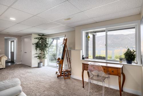 10837 Okanagan Centre Road, Lake Country, BC - Indoor