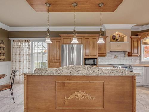 Cuisine - 307 Av. Des Chênes, Sainte-Marie, QC - Indoor Photo Showing Kitchen With Upgraded Kitchen