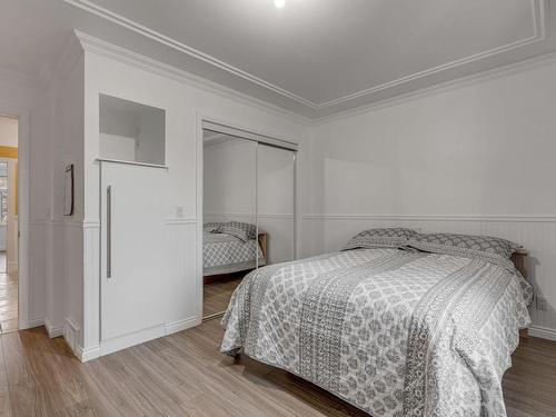 Bedroom - 307 Av. Des Chênes, Sainte-Marie, QC - Indoor Photo Showing Bedroom