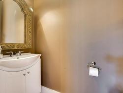 Powder room - 