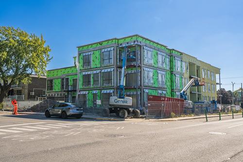 En construction - 203-8945 Boul. Viau, Montréal (Saint-Léonard), QC - Outdoor