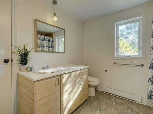 Salle de bains - 280 Rue Du Prince-Arthur, Otterburn Park, QC - Indoor Photo Showing Bathroom