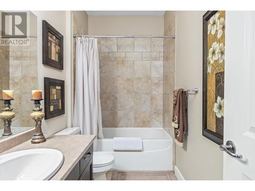 2165 Serrento Lane, West Kelowna, BC - Indoor Photo Showing Bathroom