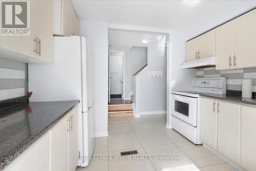 79 - 248 John Garland Boulevard W, Toronto, ON - Indoor Photo Showing Kitchen