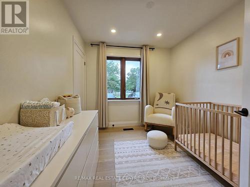 11719 Guelph Line, Milton, ON - Indoor Photo Showing Bedroom