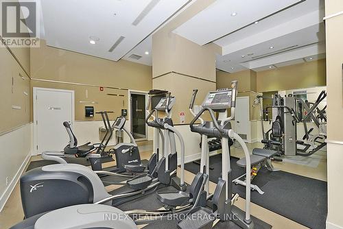 301 - 330 Burnhamthorpe Road, Mississauga, ON - Indoor Photo Showing Gym Room