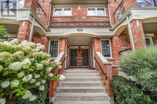 30 - 2500 Post Road, Oakville, ON - Outdoor With Facade