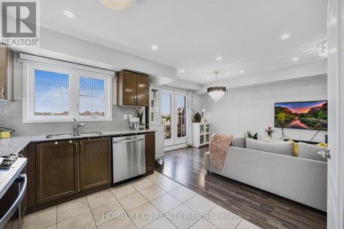 30 - 2500 Post Road, Oakville, ON - Indoor Photo Showing Kitchen With Double Sink