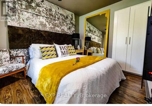 81 Bigford Road, Quinte West, ON - Indoor Photo Showing Bedroom