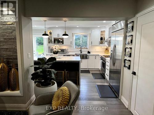 81 Bigford Road, Quinte West, ON - Indoor Photo Showing Kitchen With Double Sink With Upgraded Kitchen