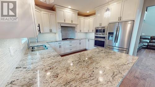 10712 109 Street, Fort St. John, BC - Indoor Photo Showing Kitchen With Double Sink With Upgraded Kitchen