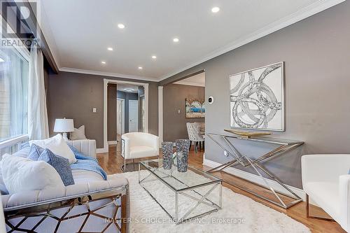 326 Jaybell Grove, Toronto, ON - Indoor