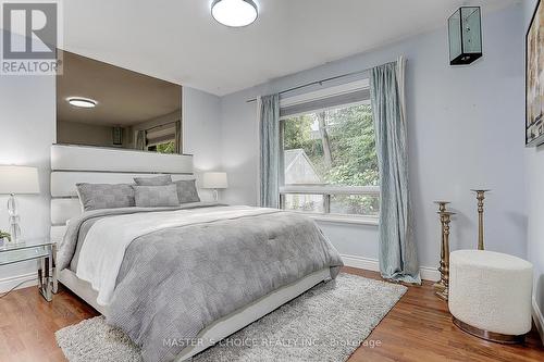 326 Jaybell Grove, Toronto, ON - Indoor Photo Showing Bedroom